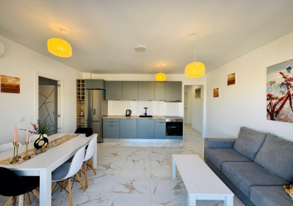 Resale · Apartment · La Mata