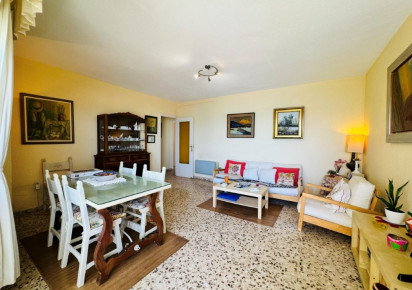 Resale · Apartment · La Mata