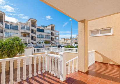 Resale · Apartment · Orihuela · Los Balcones Y los Altos