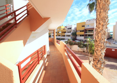 Resale · Apartment · Playa Flamenca