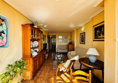 Resale · Apartment · Torrevieja · Aguas nuevas 1