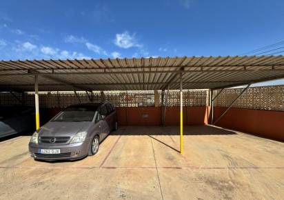 Resale · Apartment · Torrevieja · Aguas nuevas 1
