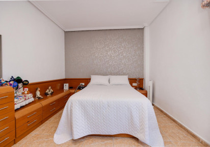 Resale · Apartment · Torrevieja · Centro - Muelle Pesquero