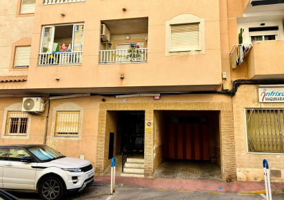 Resale · - APARTMENT · Torrevieja Centro · Torrevieja