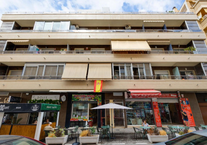 Resale · Apartment · Torrevieja · Centro