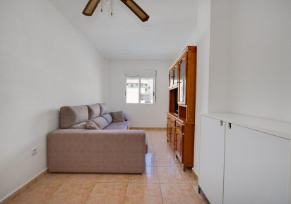 Resale · Apartment · Torrevieja · Centro