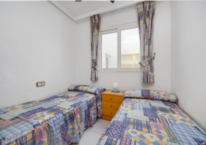 Resale · Apartment · Torrevieja · El Acequión - Los Náufragos