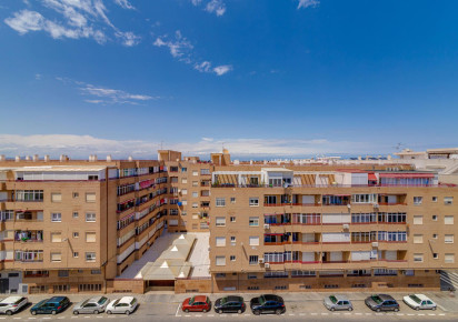 Resale · Apartment · Torrevieja · El Molino