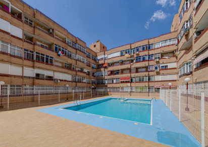 Resale · Apartment · Torrevieja · El Molino