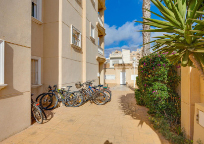 Resale · Apartment · Torrevieja · Nueva Torrevieja