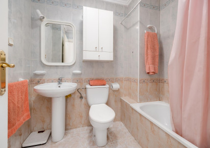 Resale · Apartment · Torrevieja · Playa del cura