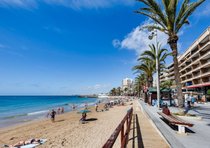 Resale · Apartment · Torrevieja · Playa del cura