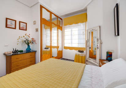 Resale · Apartment · Torrevieja · Playa del cura