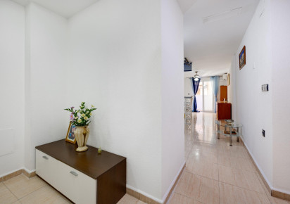 Resale · Apartment · Torrevieja · Playa del cura
