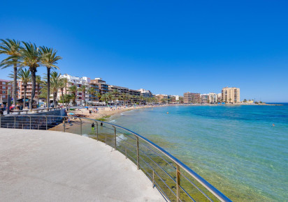 Resale · Apartment · Torrevieja · Playa del cura