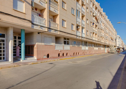 Resale · Apartment · Torrevieja · Playa del Cura