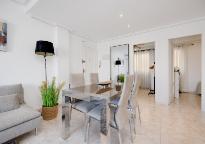 Resale · Apartment · Torrevieja · Playa del cura