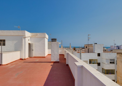 Resale · Apartment · Torrevieja · Playa del cura