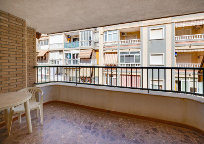 Resale · Apartment · Torrevieja · Playa del cura