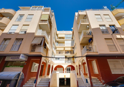 Resale · Apartment · Torrevieja · Playa del Cura