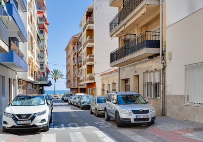 Resale · Apartment · Torrevieja · Playa del Cura
