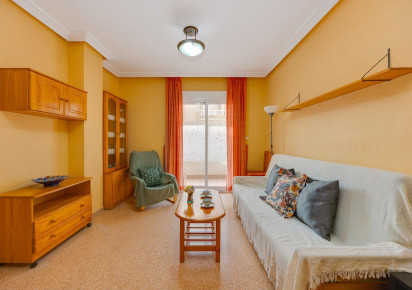 Resale · Apartment · Torrevieja · Playa del cura