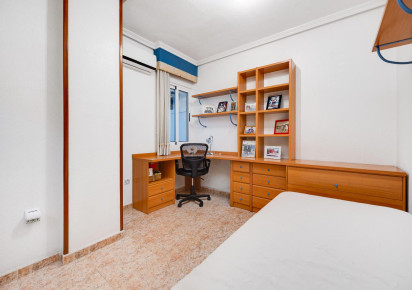 Resale · Apartment · Torrevieja · Puerto deportivo marina salinas