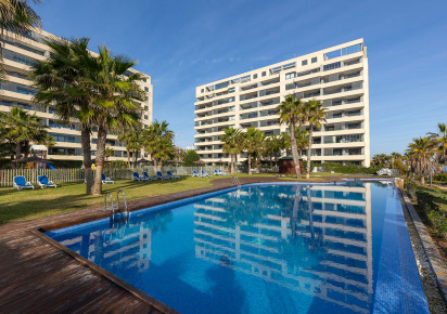 Resale · Apartment · Torrevieja · Punta Prima