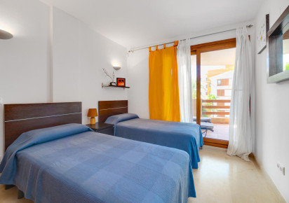 Resale · Apartment · Torrevieja · Punta Prima