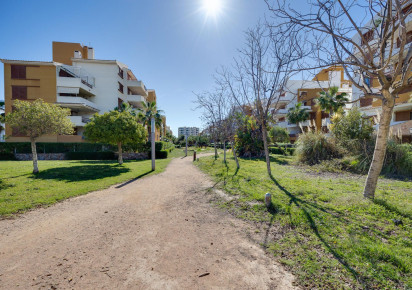 Resale · Apartment · Torrevieja · Punta Prima