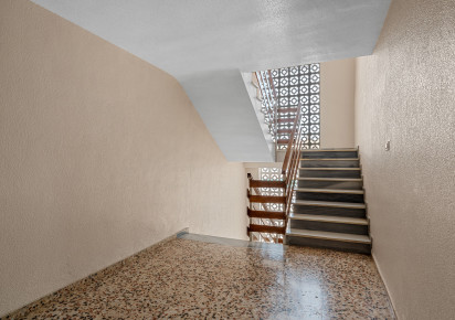 Resale · - APARTMENT · Torrevieja · Punta Prima