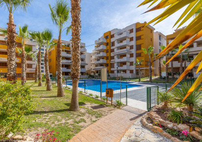 Resale · Apartment · Torrevieja · Punta Prima