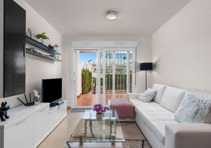 Resale · Apartment · Villamartin