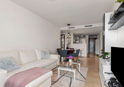 Resale · Apartment · Villamartin