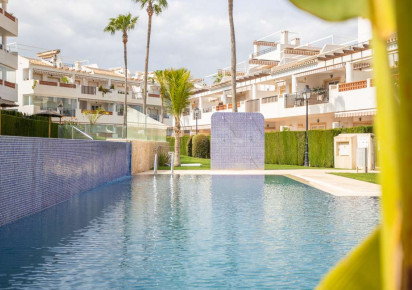 Resale · Apartment · Villamartin