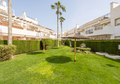 Resale · Apartment · Villamartin