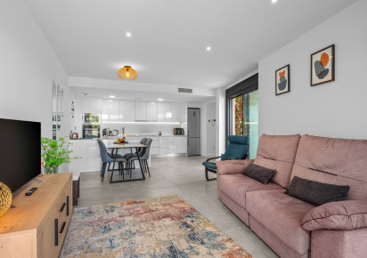 Resale · Apartments · Dehesa de Campoamor
