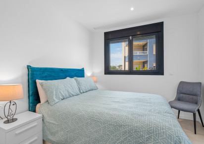 Resale · Apartments · Dehesa de Campoamor