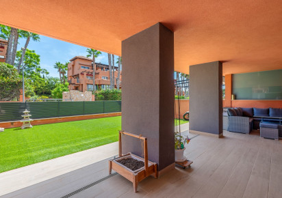Resale · Apartments · Villamartin · Lomas del Golf