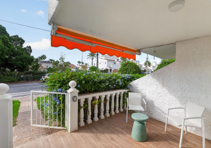 Resale · Bungalow · Orihuela Costa · villamartin