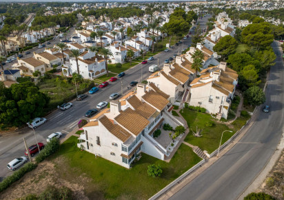 Resale · Bungalow · Orihuela Costa · villamartin