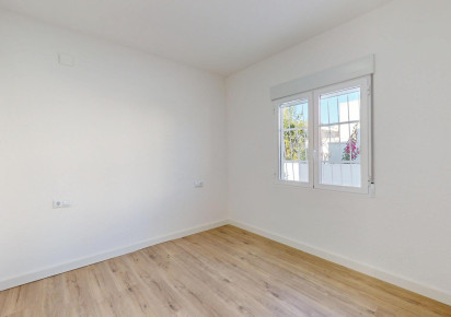 Resale · Bungalow · San Miguel de Salinas · BLUE LAGOON