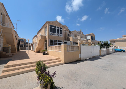Resale · Bungalow · Torrevieja · Centro