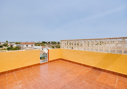 Resale · Bungalow · Torrevieja · El chaparral