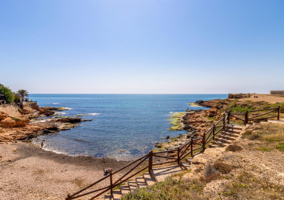 Resale · Bungalow · Torrevieja · Los Frutales
