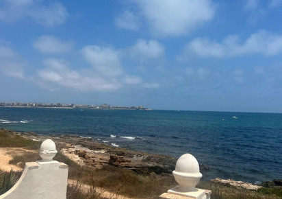 Resale · Bungalow · Torrevieja
