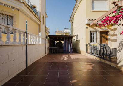 Resale · Chalet · Algorfa · LO CRISPIN