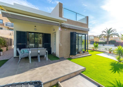 Resale · Chalet · Orihuela Costa · La Zenia