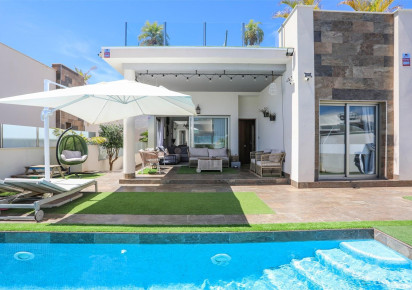 Resale · Chalet · Orihuela Costa · villamartin