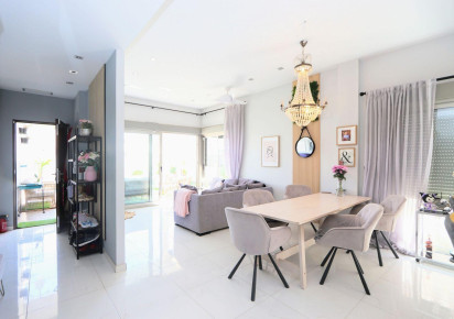 Resale · Chalet · Orihuela Costa · villamartin